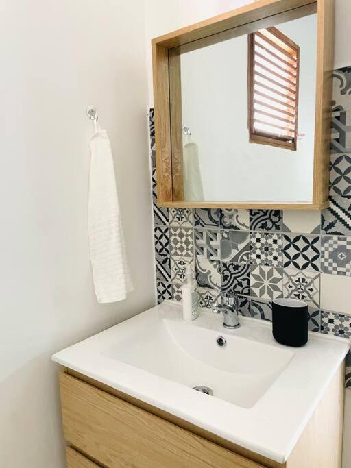 T2 Avec Parking - Entierement Climatise - Chez Elo Apartment Schoelcher Ngoại thất bức ảnh